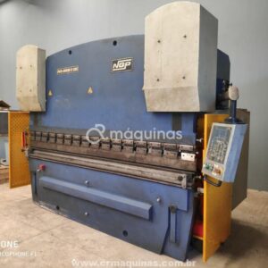 Dobradeira CNC 3200X200T - Newton - Ano 2007