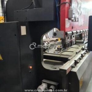 Dobradeira CNC 3000 X 100T - Amada