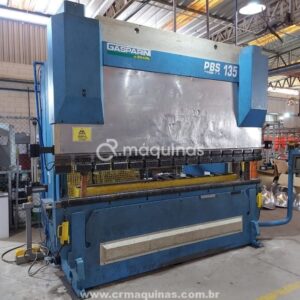 Dobradeira CNC 3000x135T - Gasparini